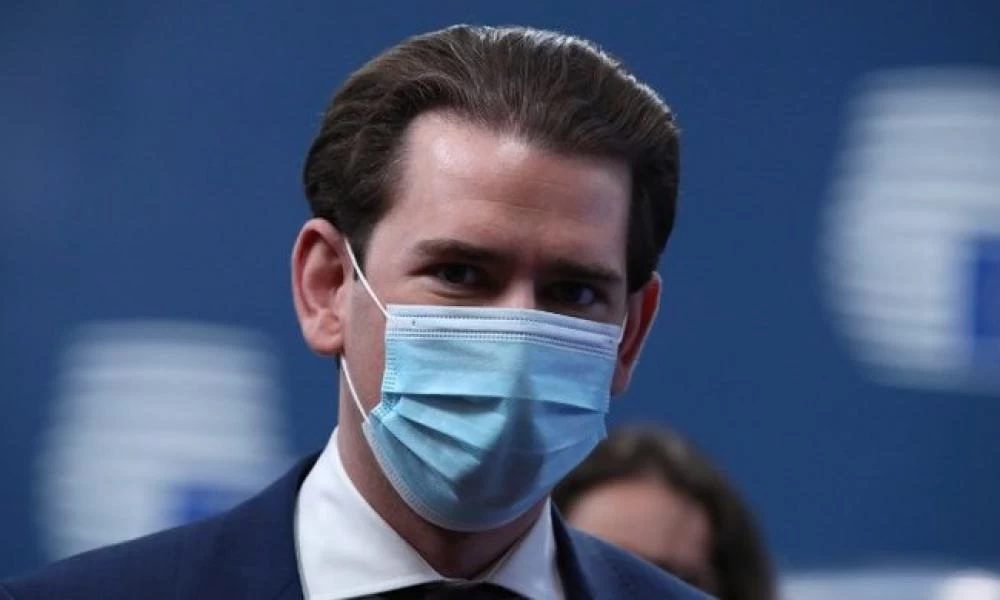 Πρόσω ολοταχώς σπεύδει η Αυστρία για τρίτο lockdown